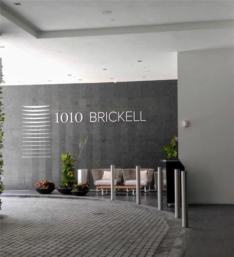 1010 Brickell image #27