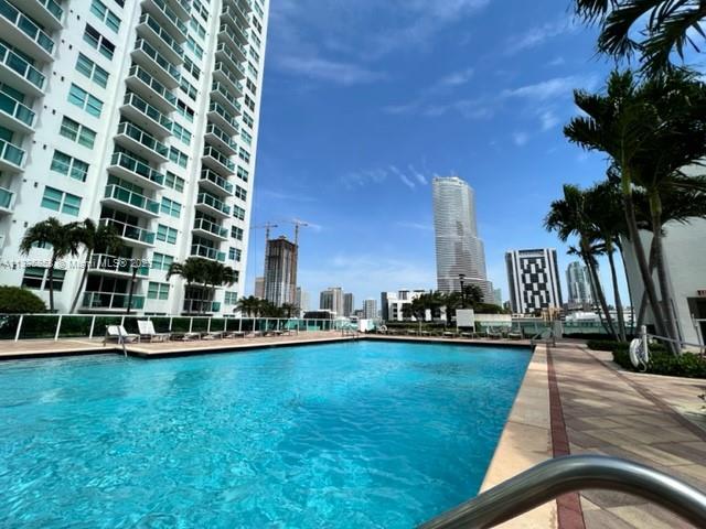 Brickell on the River North image #51