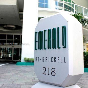 Emerald at Brickell image #1