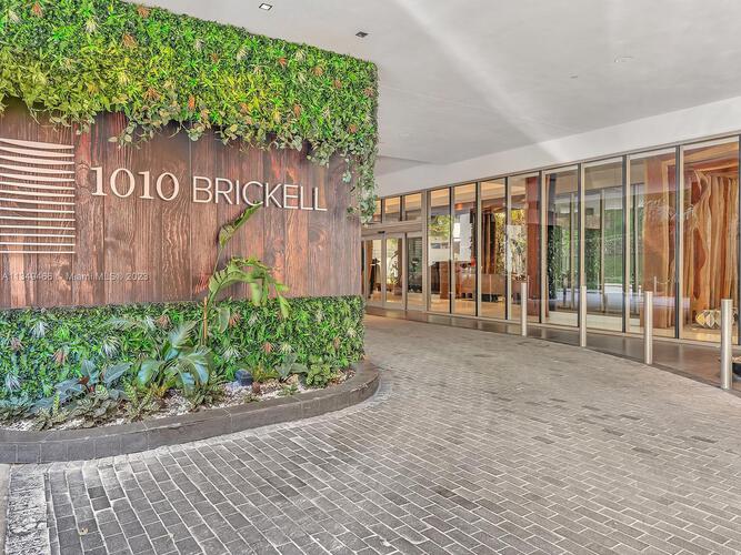 1010 Brickell image #55