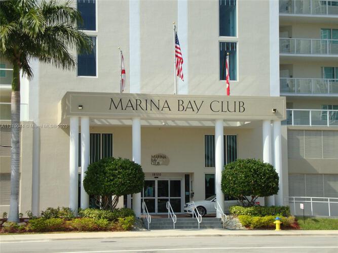Marina Bay Club image #3