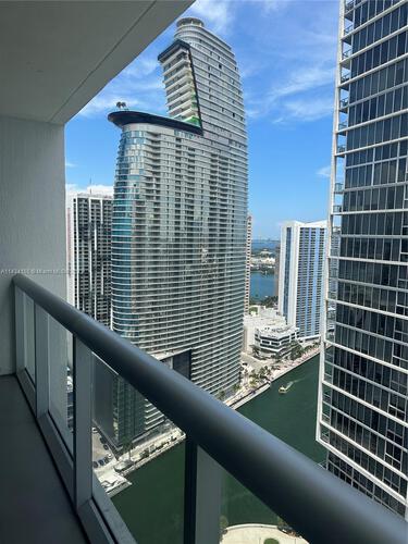 Icon Brickell III (W Miami) image #19
