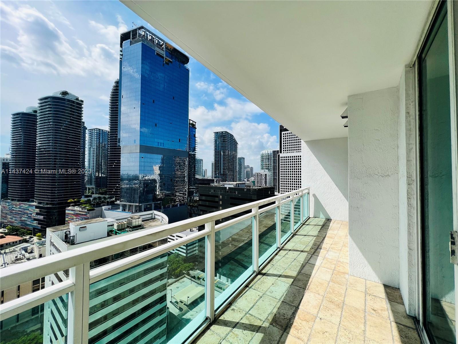 The Plaza on Brickell South image #17