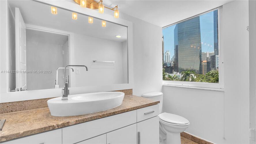 Imperial at Brickell image #10