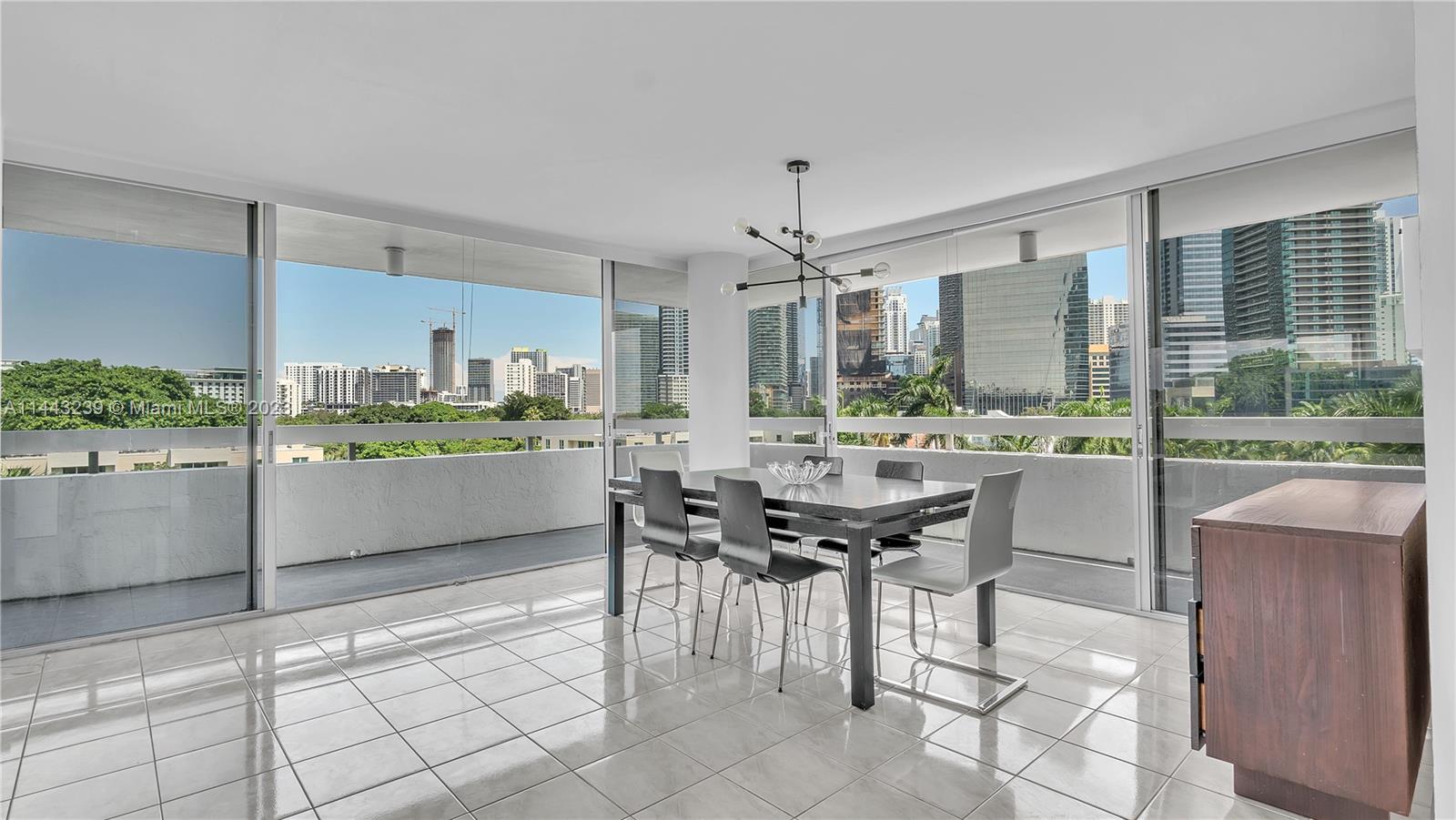 Imperial at Brickell image #13