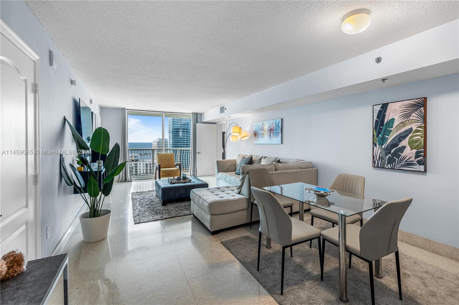 The Club at Brickell Unit #4009 Condo in Brickell - Miami Condos ...