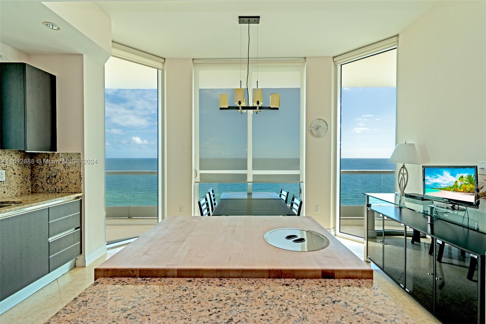 Turnberry Ocean Colony image #11