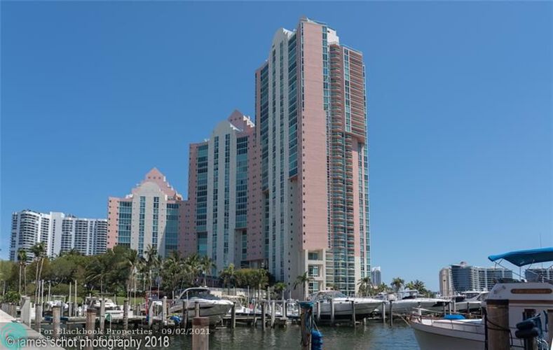 Aventura Marina Unit 302 Condo For Rent In Aventura Condoblackbook