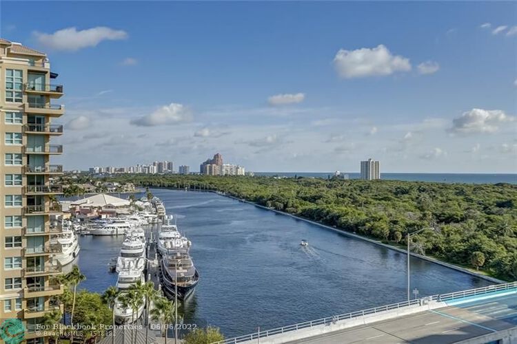 Gallery One DoubleTree Unit #434 Condo in Fort Lauderdale