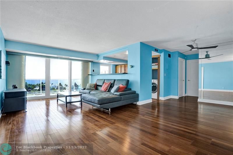 Vantage View Unit 1004 Condo in Fort Lauderdale CondoBlackBook