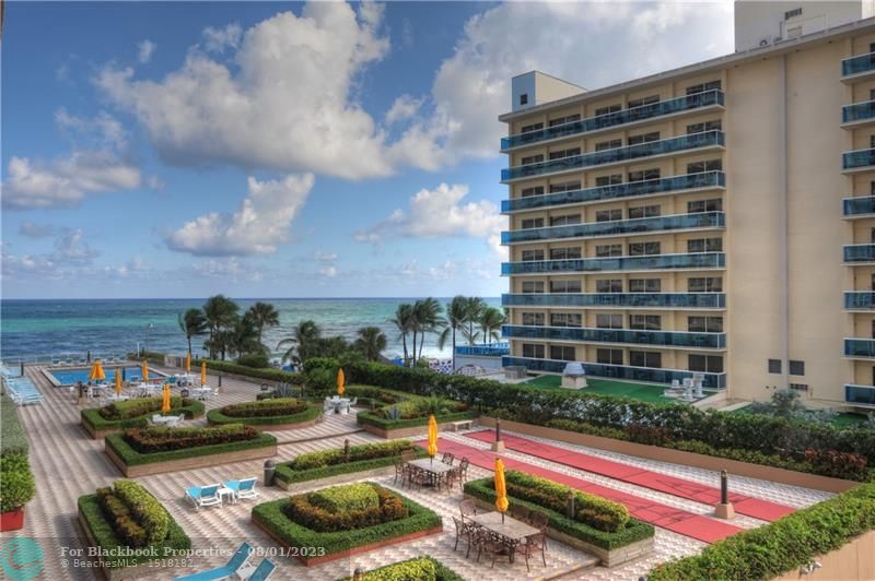 The Galleon Unit #305 Condo in Fort Lauderdale | CondoBlackBook